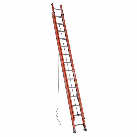 Werner 28 FT Extension Ladder: 25 FT Extended Ladder D-Rung, ANSI Type IA